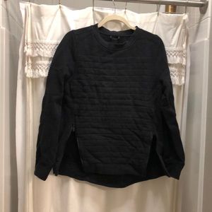 Lululemon black scuba pullover size 6